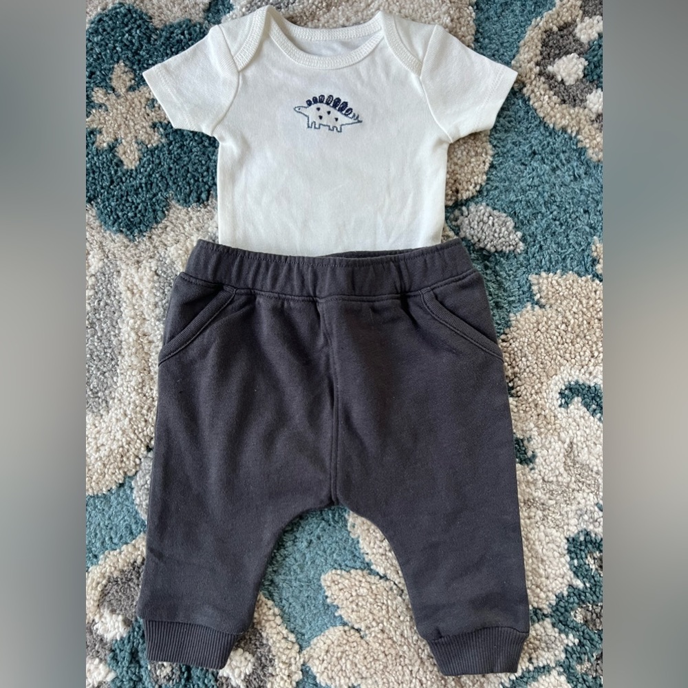 Newborn boy outfit